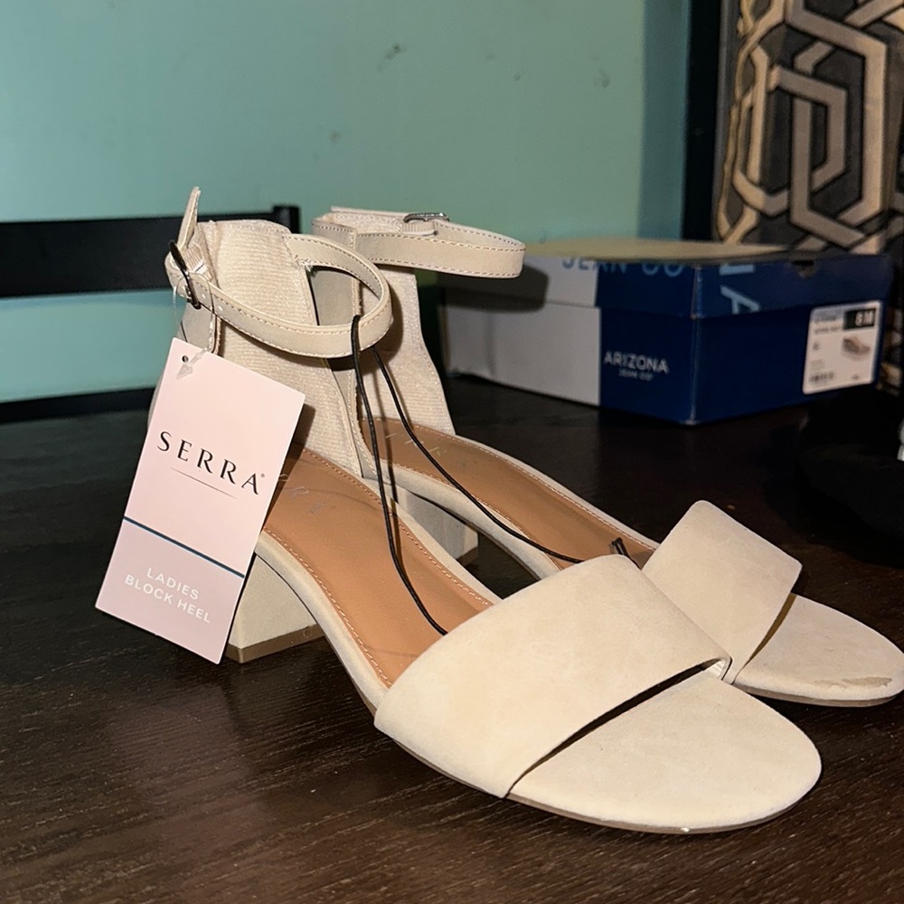 Serra heels